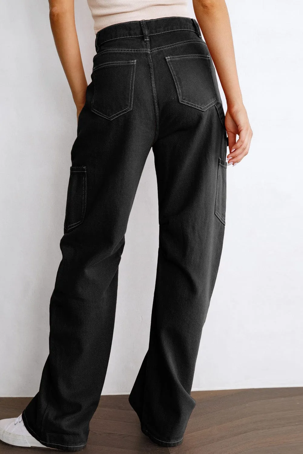 Black Cargo Pants: A Wardrobe Essential