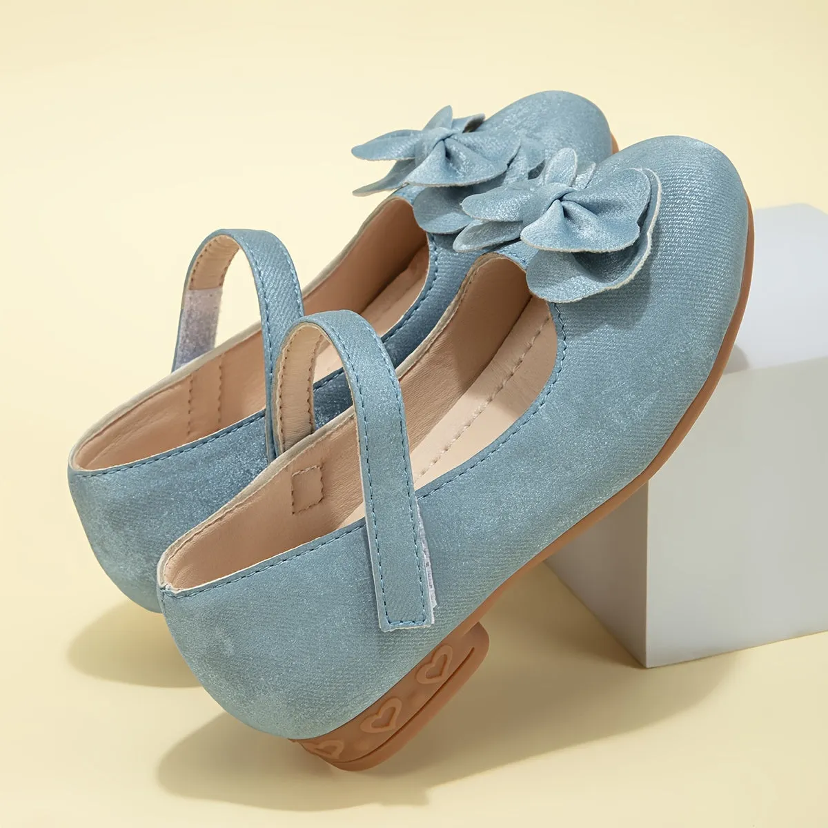 Chic Girls' Princess Shoes with Bowknot - Breathable, Lightweight & Non-Slip for Spring/Summer/Fall - Perfect for Parties & Casual Wear