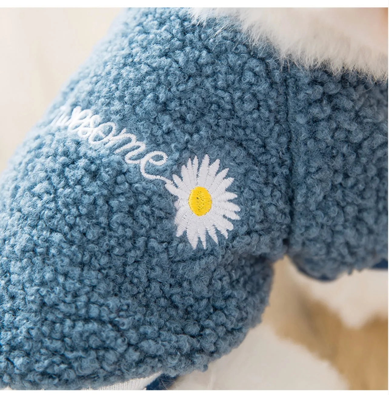 Light Warm Fleece Dog Winter Cloth_ Blue Daisy