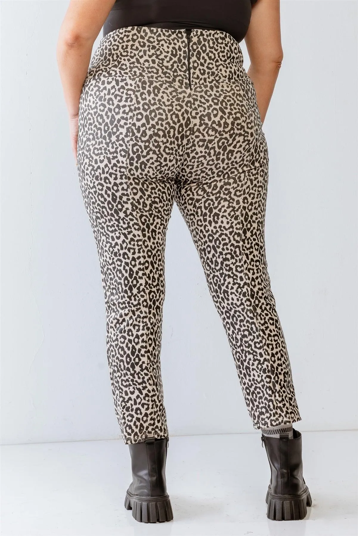 Plus Size Leopard Print Lace-Up Fitted Pants /1-1-1